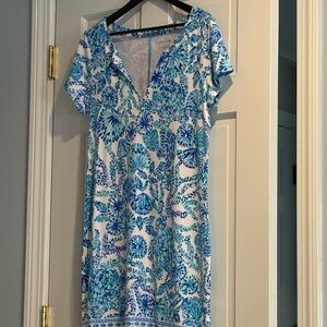 Lilly Pulitzer Blue and White Patterned Dress